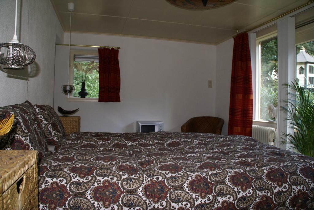 B&B Atelier Maarbeek Hellendoorn Room photo